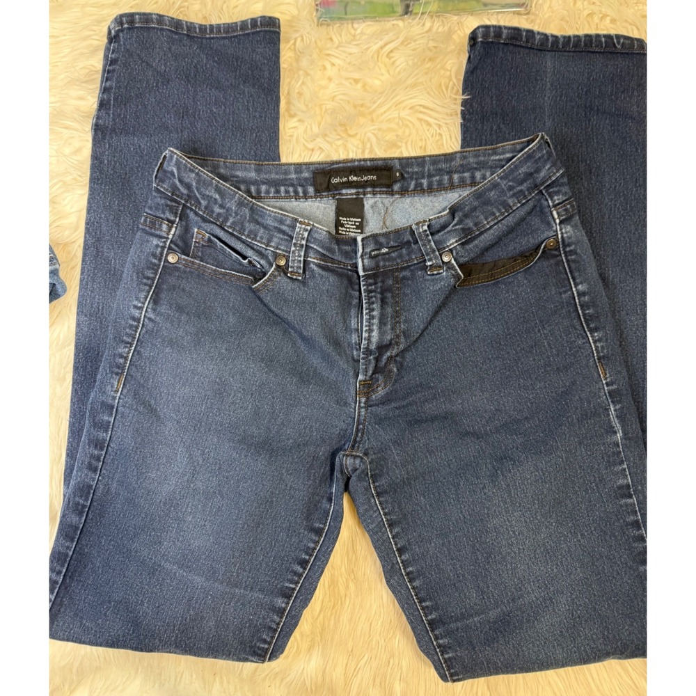 Calvin Klein Jeans Womens Size 6 Dark Wash Straight Leg Blue Denim Stretch Pants